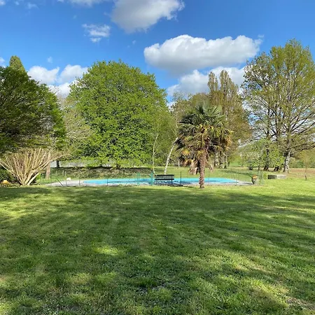 Domaine De Beauregard Ferienhaus Castandet