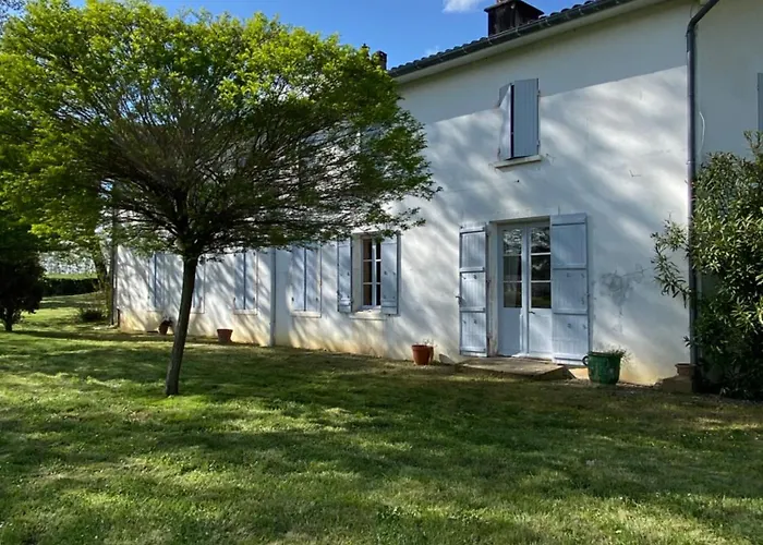 Domaine De Beauregard Hébergement de vacances Castandet