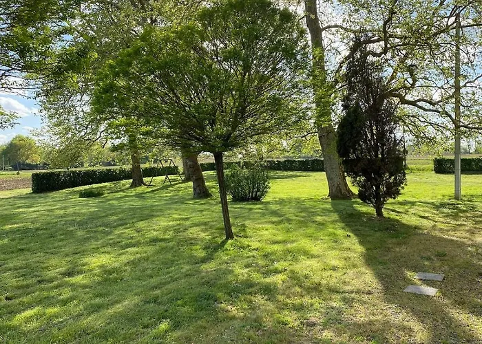 Domaine De Beauregard Castandet